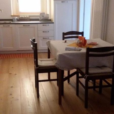 Catif Ladru Bed & Breakfast Cerveno Ngoại thất bức ảnh